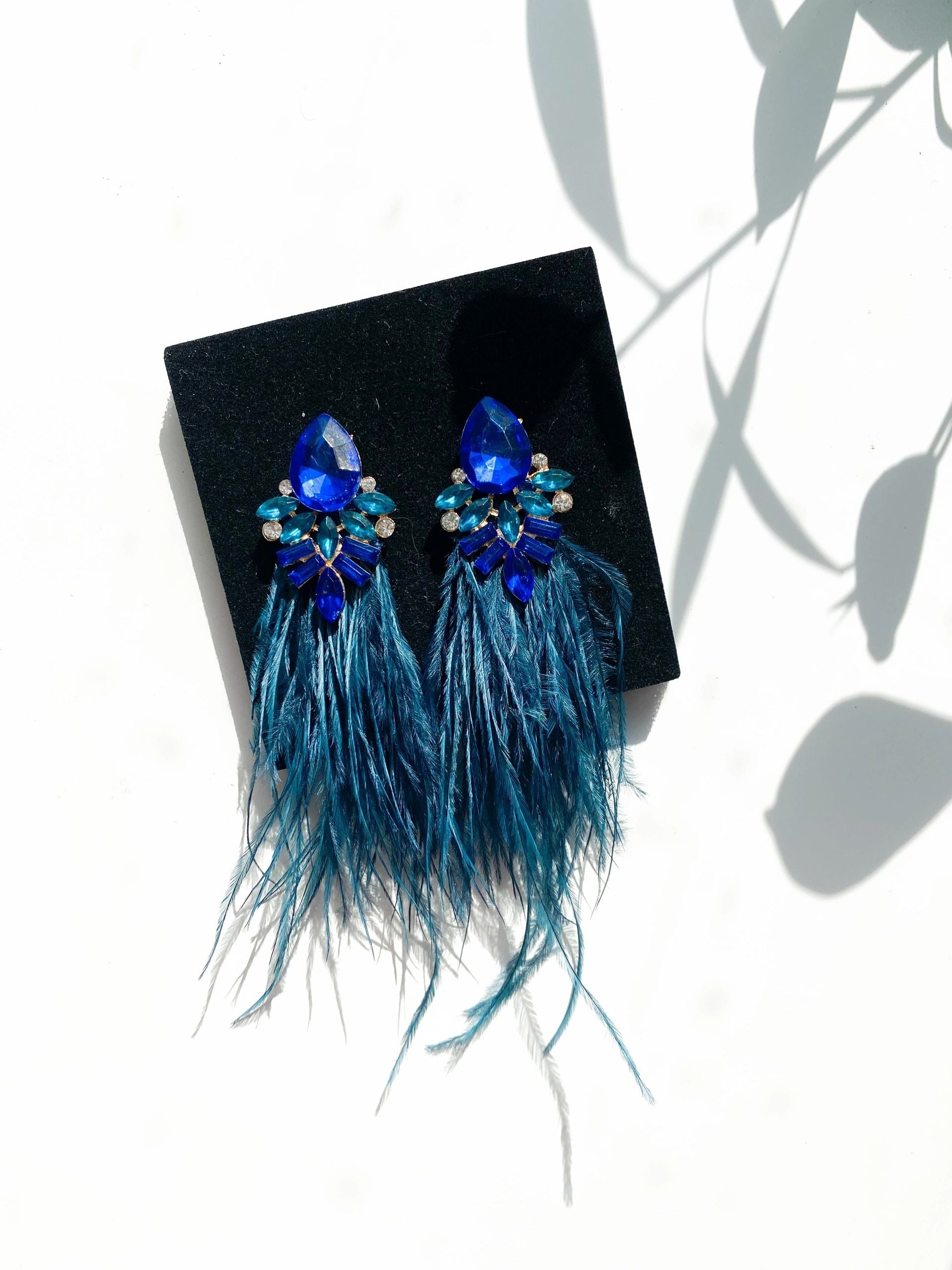 MIDNIGHT RANDEZVOUS earrings