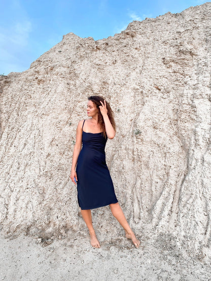 MIDNIGHT RANDEZVOUS slip dress